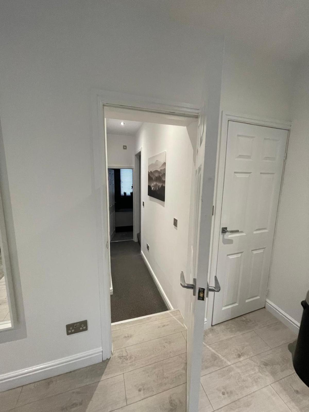 Spacious 2 Bedroom Apartment Liverpool Zewnętrze zdjęcie